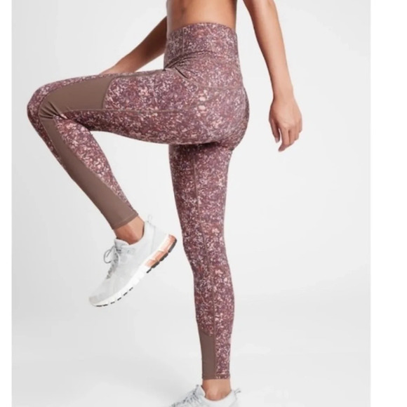 Athleta Rainier Printed Mesh Tight Size Small - Picture 3 of 11